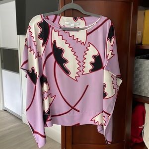 Blouse/Diane Von Furstenberg